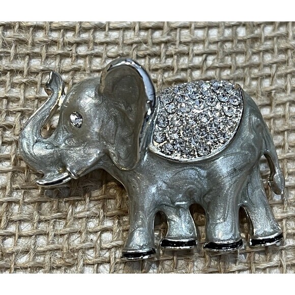 Vintage Enameled Rhinestone Silver Tone Elephant Lucky Truck Up Brooch Pin - Picture 1 of 9